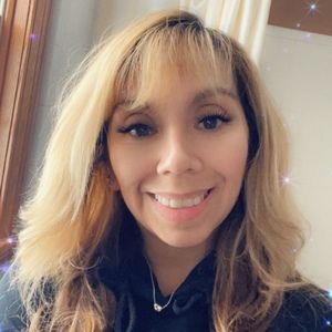 Meet your Posher, Andria